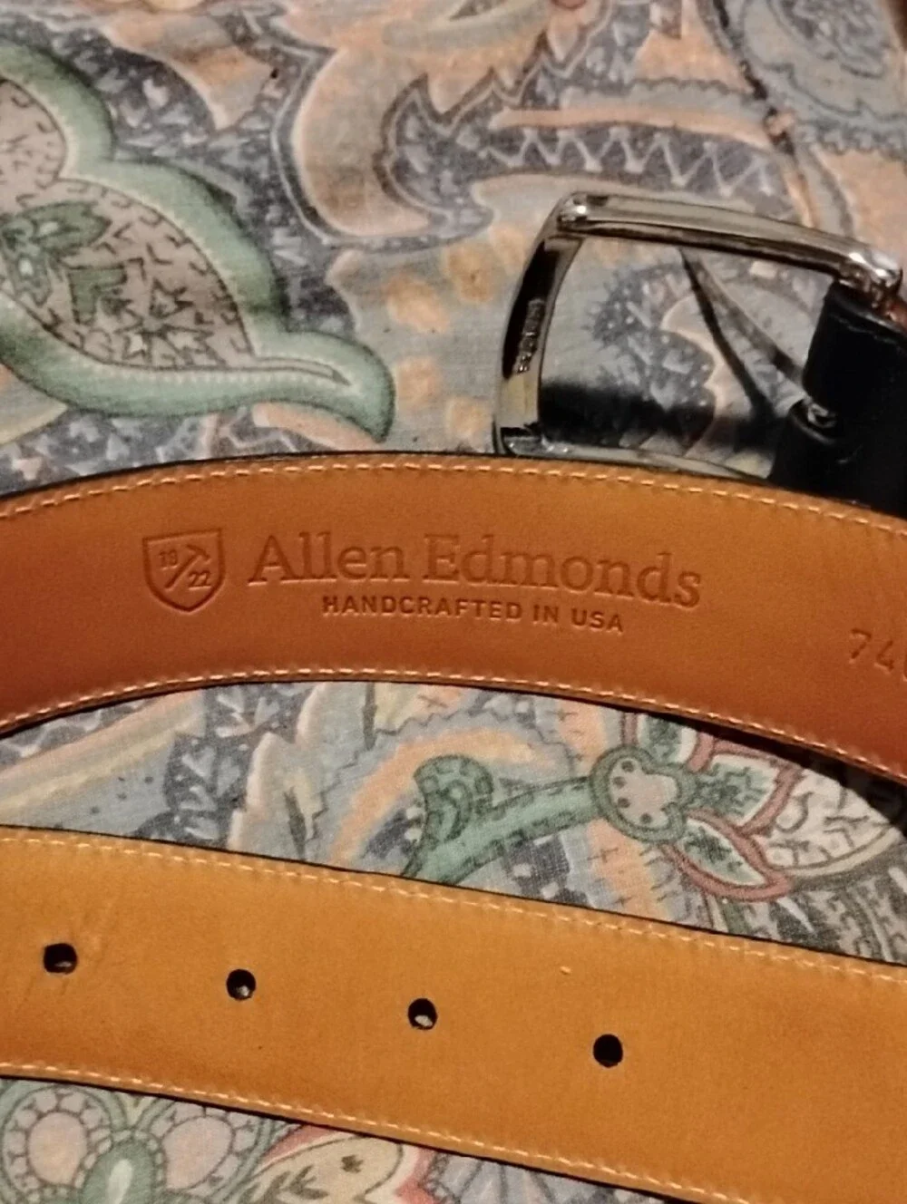 Allen Edmonds - Black Leather Manistee Dress Belt